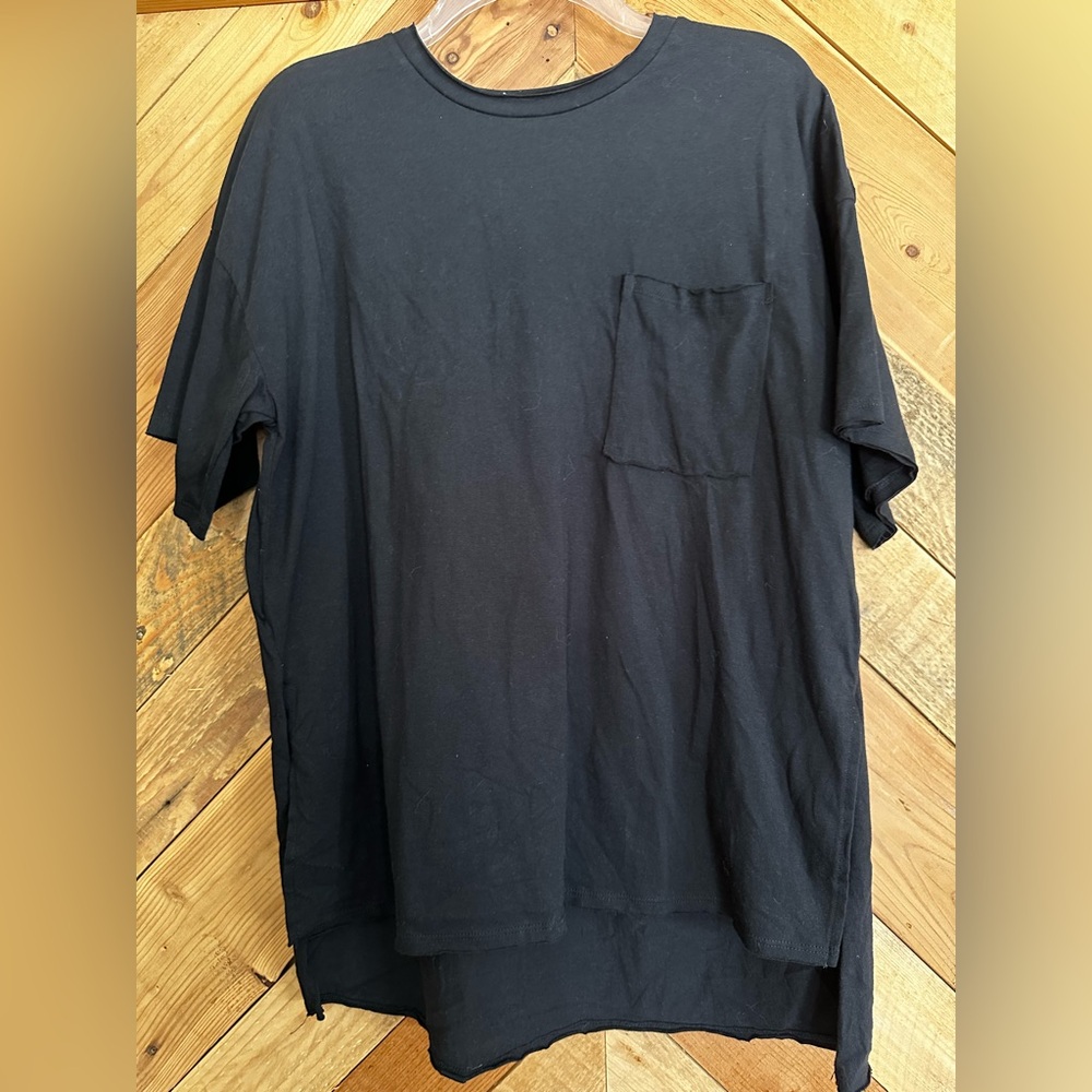Zenana Outfitters Black Short Sleeve Tee
